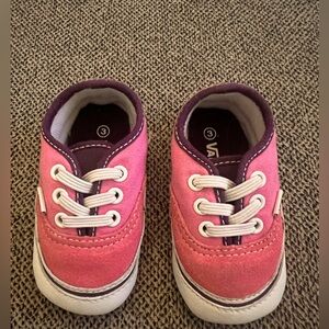 Brand new Vans infant crib sneaker size 3